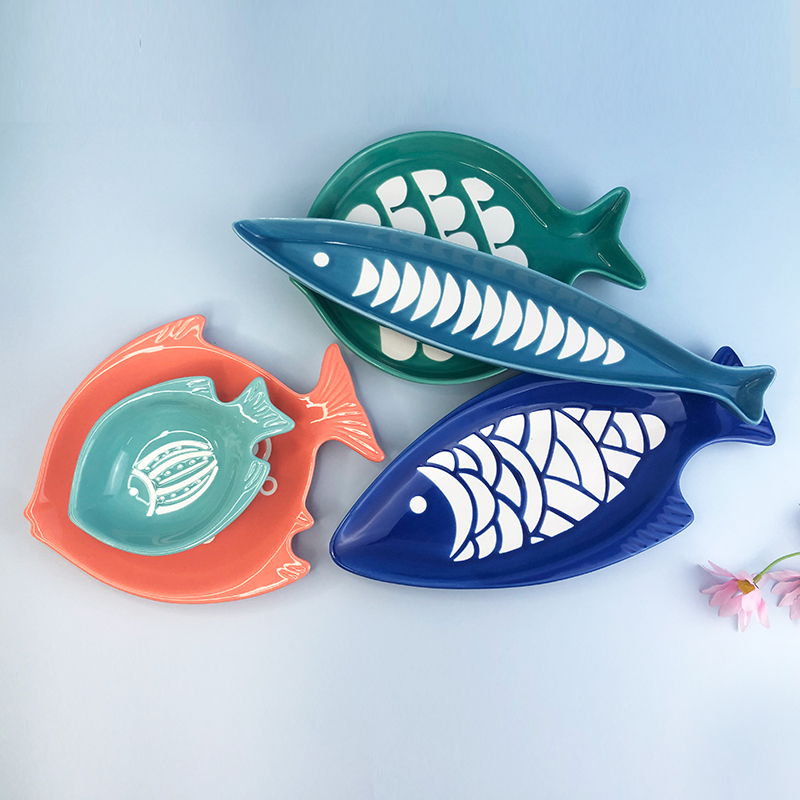 Set of 3 Hand-painted Custom Ceramic Kitchenware Salad Set Kids Cute Cereal Bowl Fish Shaped Serving Bowls >= 100 pieces